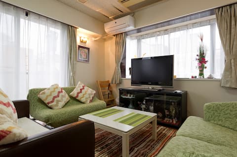 10 min from Shinjyuku. Free Home wifi.7pp