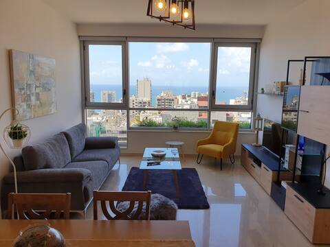 Modern 2 Bed Apartment in Hamra St. with sea view