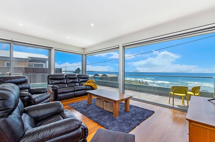 103 Beach Street gallery image 5