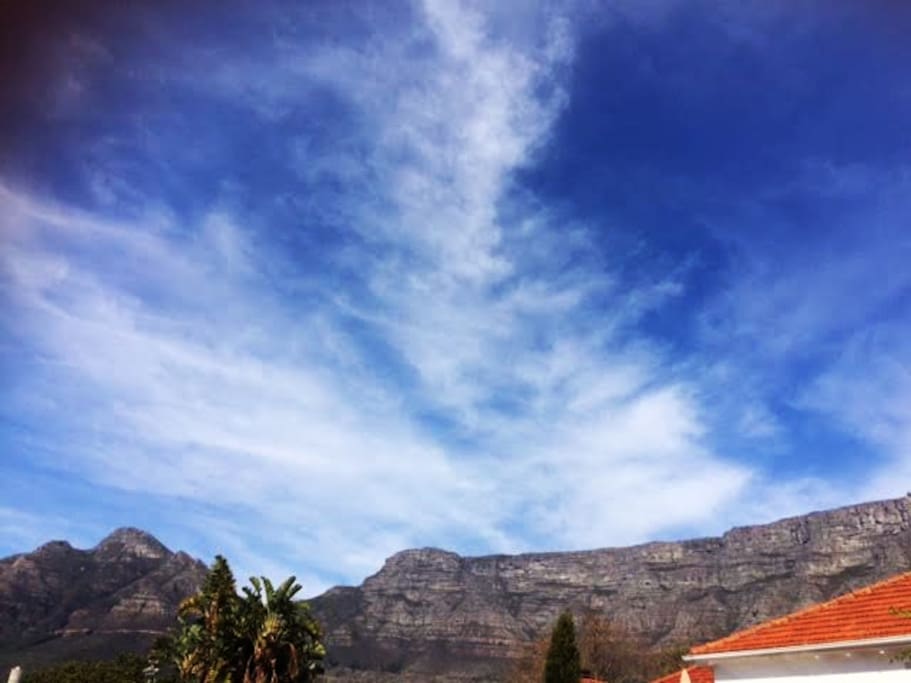 The view of Table Mountain from lounge and bedroom windows.