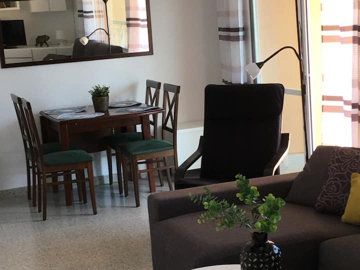 Apartamento Terraza Vista Al Mar Y Piscina - Sant Boi de Llobregat