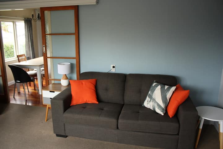 Home In Taupō Town, With Mtb Set Up. - タウポ