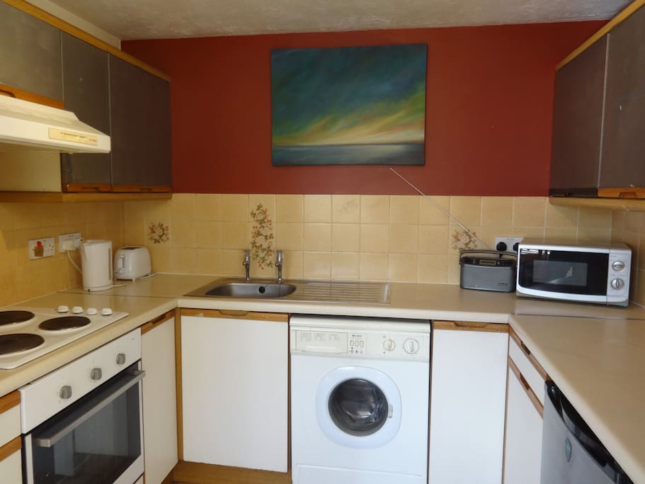 Kitchen, Microwave and DAB Radio.