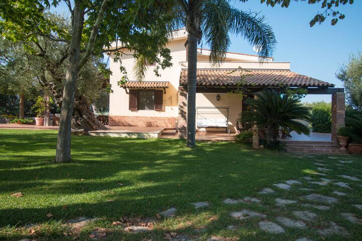 Villa Privata con Piscina e Vista Mare gallery image 5