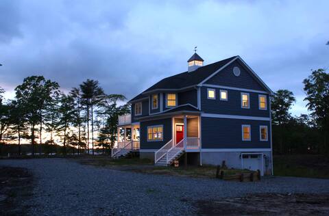 Holidays at Waterfront Home -  Gourmet Kitchen