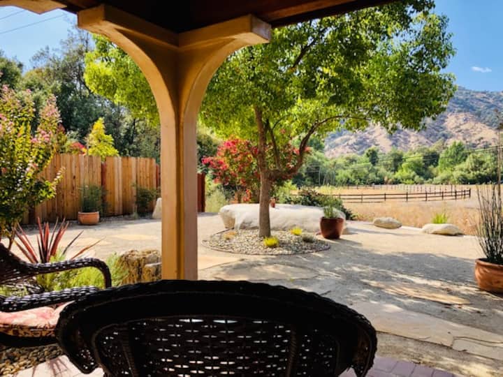 Rock Creek Retreat in center of Three Rivers Townhouses for Rent in