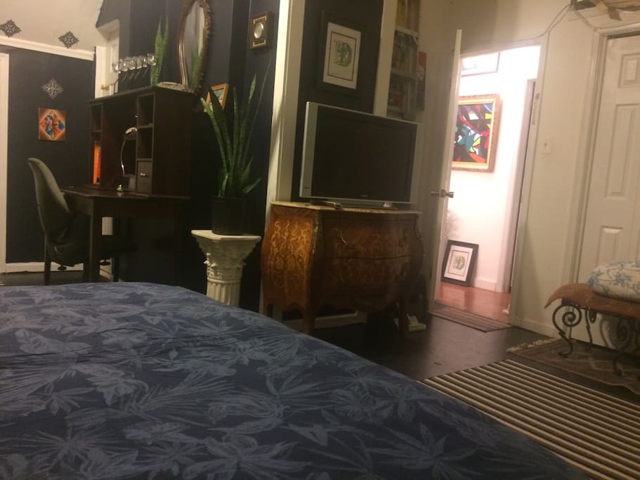 Bed and sitting area