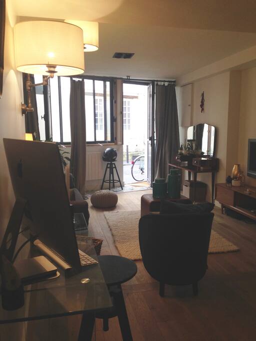 Living-Room Over Looking The Street