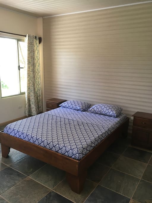 Queen size bed