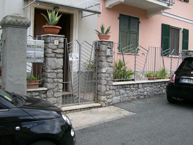 Casa Cesare           011015-LT-0481