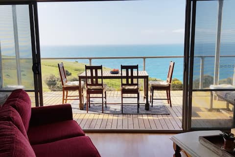 KOKUMI [rich taste,delicious] cosy coastal cottage