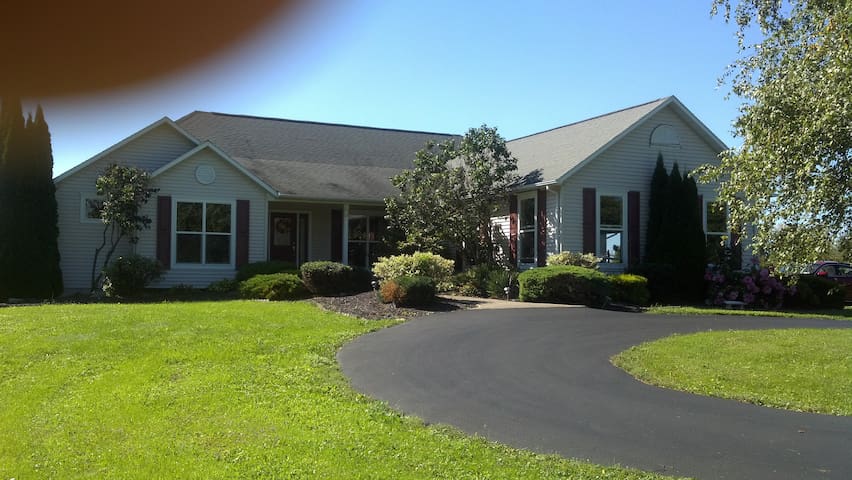 Candace's Country Estate (Room#3)