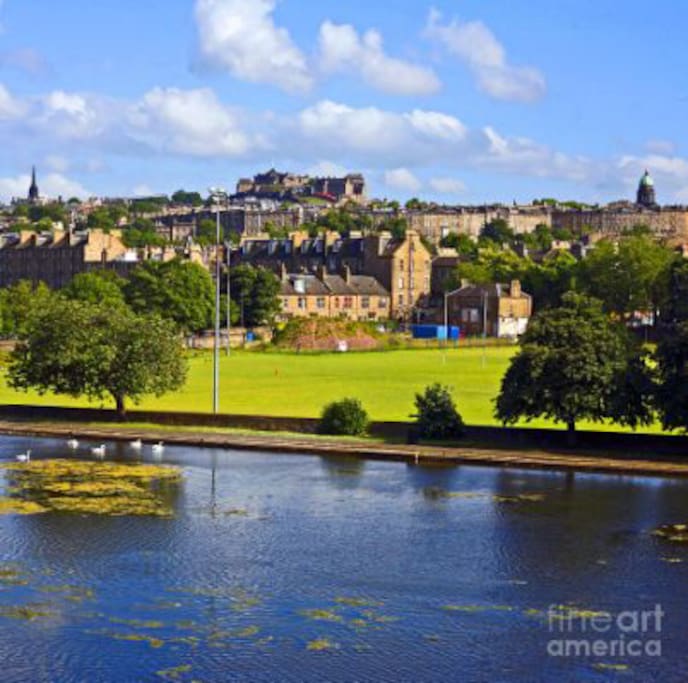 Inverleith Park looking on to Stockbridge