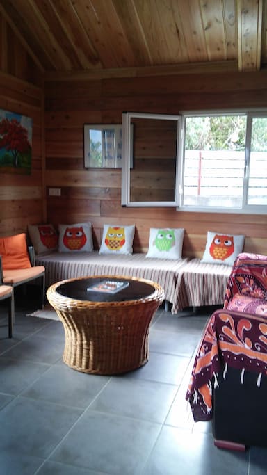 Salon cozy