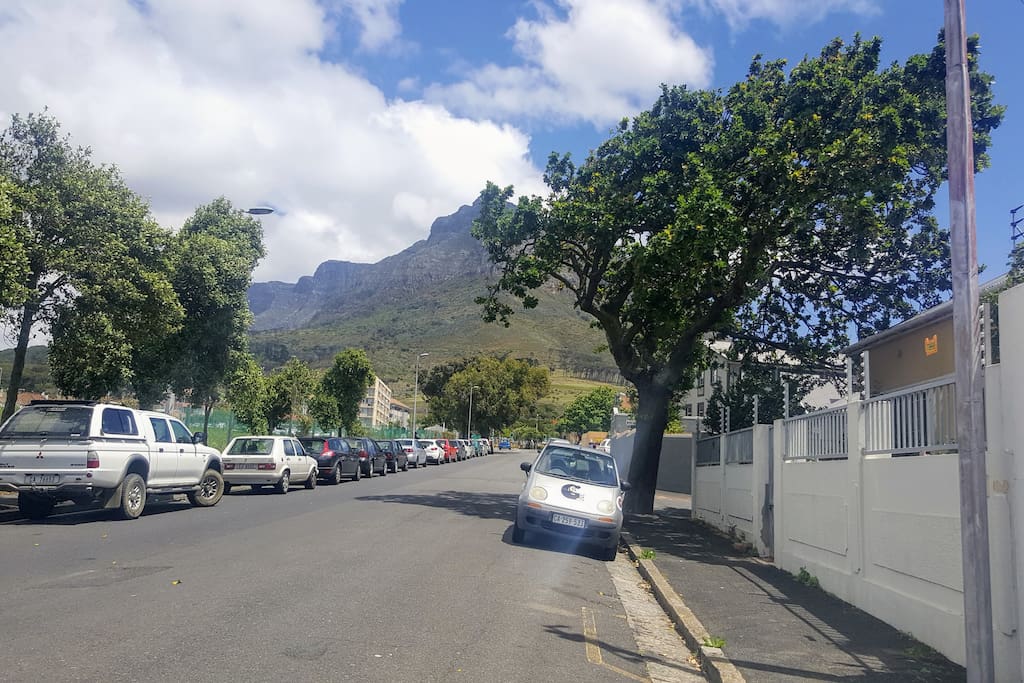 House is on the right, view of the street, Devil's Peak in the background
