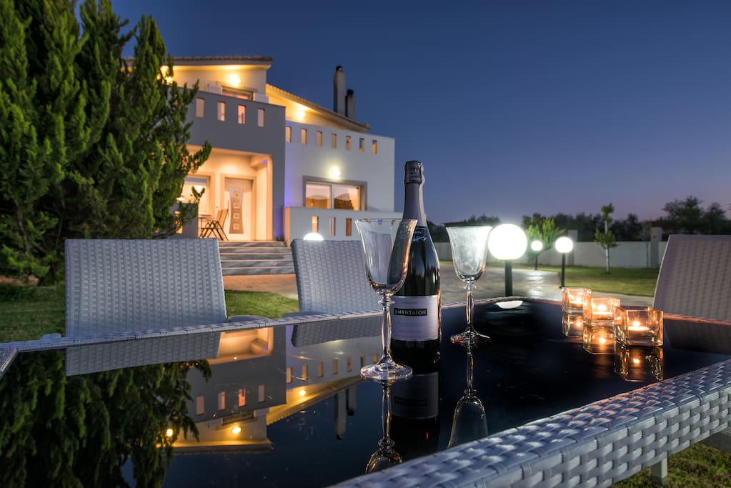 Muthee Luxurious Private Villa