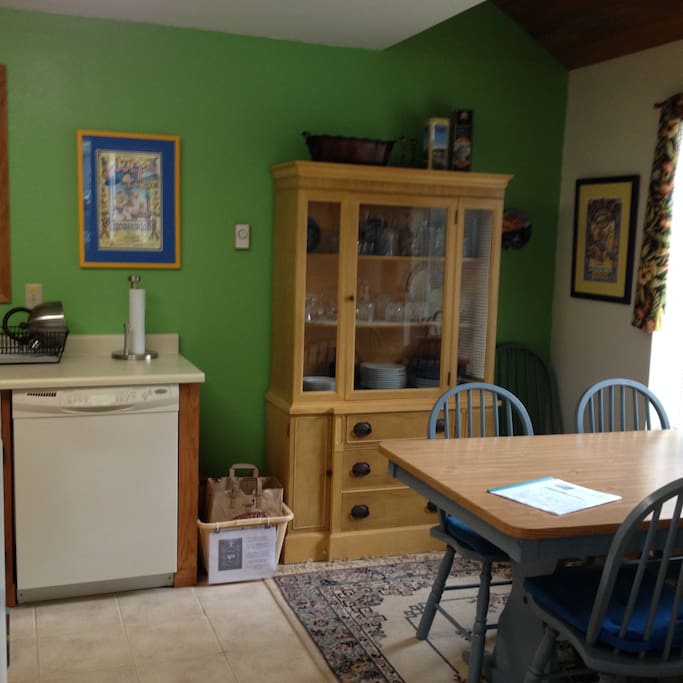 Dining area off the kitchen