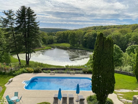 Private Hudson Valley Country Retreat