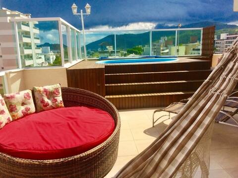 Sea Mirage Penthouse