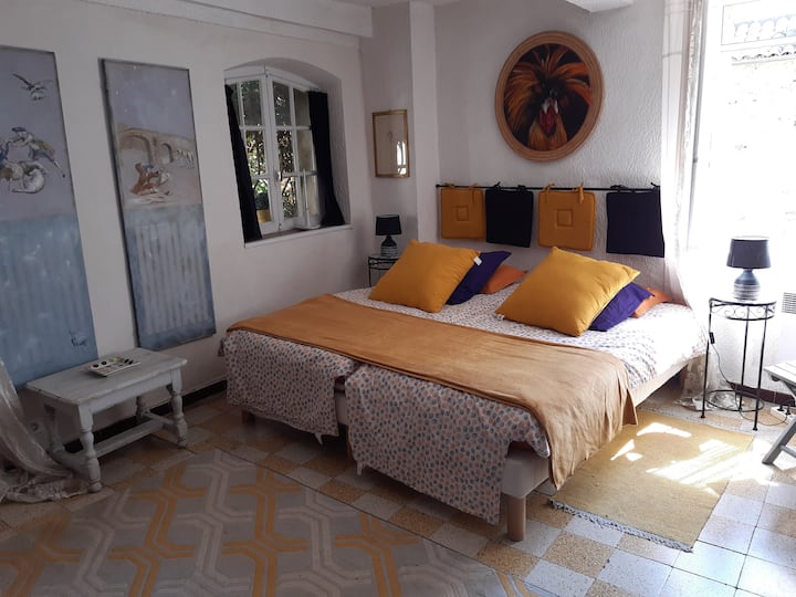 غرفة النوم 1