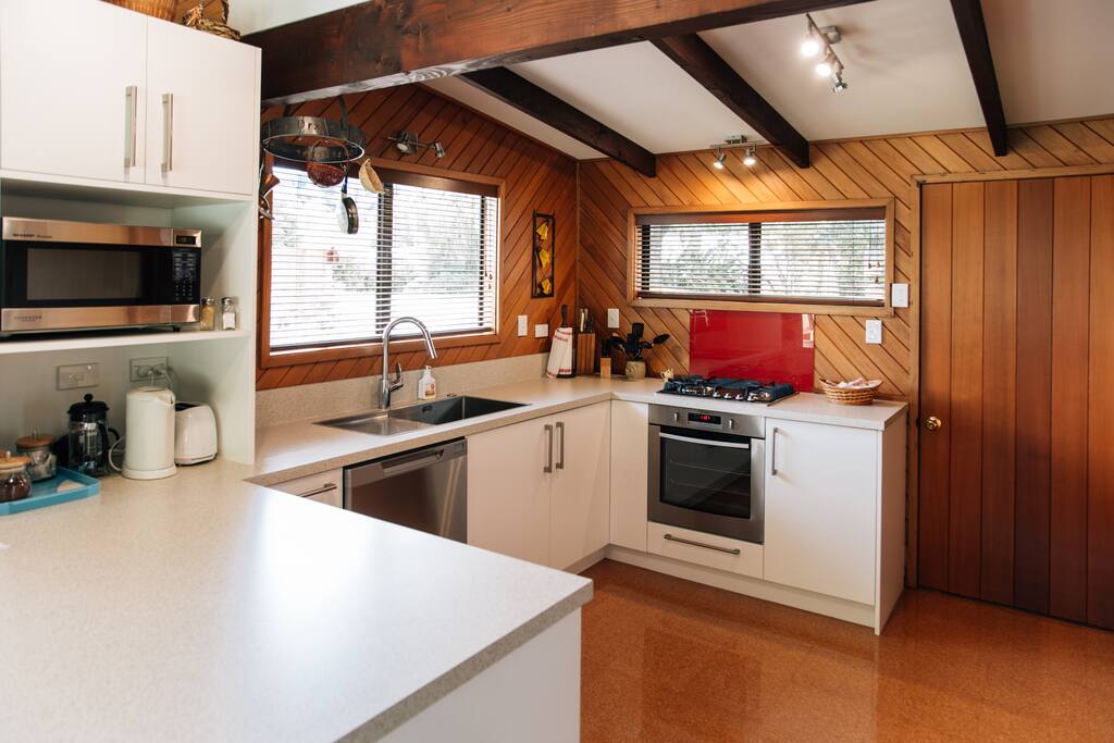 Recently fitted out kitchen with all new appliances.