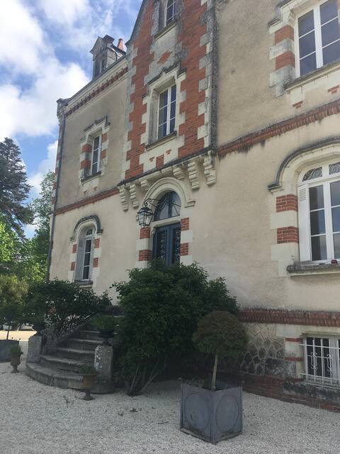 Private room in the Orangerie near Beauval Zoo