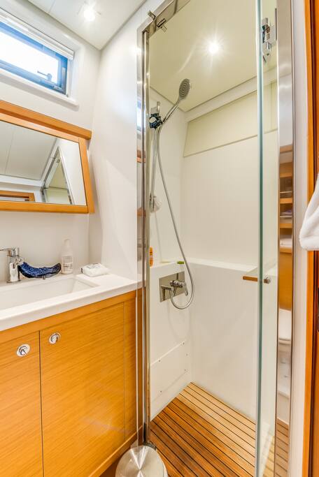 Cabinet de toilette privatif