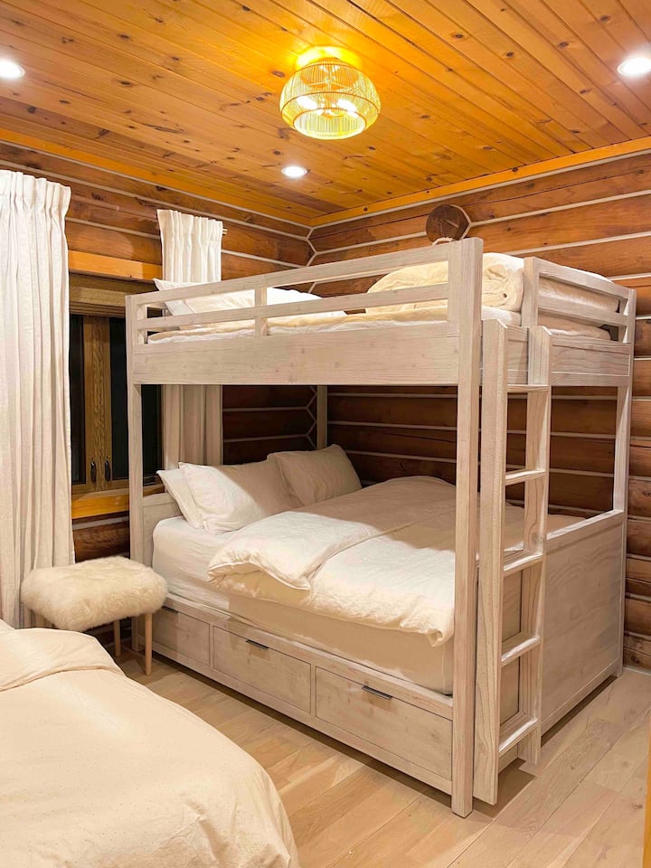 Dhoma e gjumit e nivelit të lartë 3