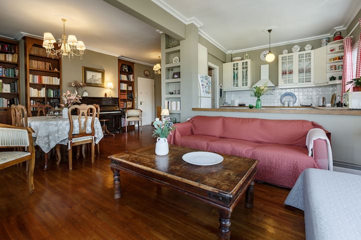 Listing in Thessaloniki