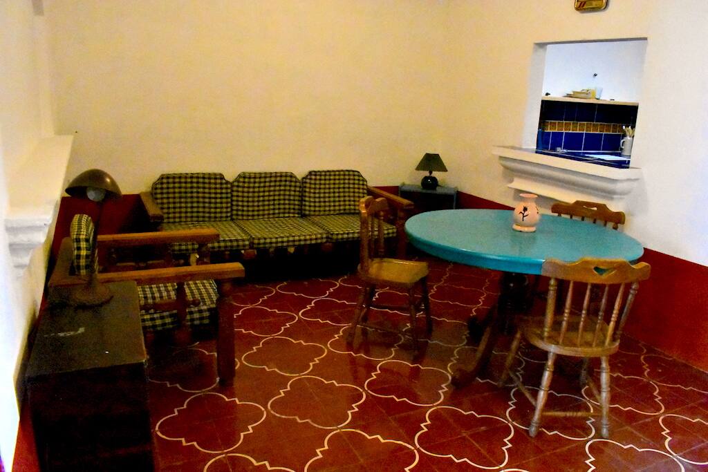 Dining room and common area.