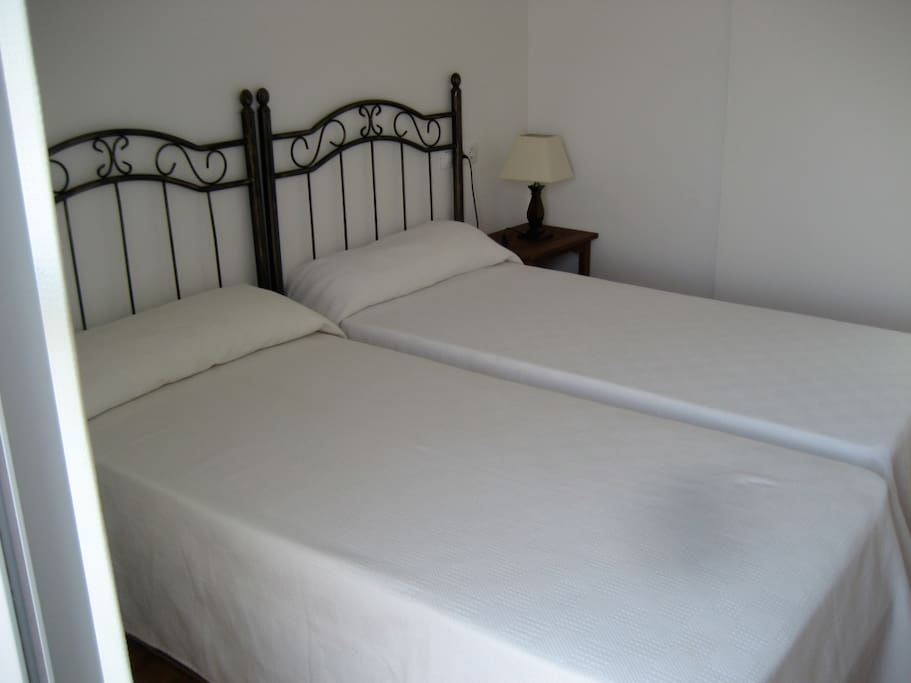 Dormitorio 1 (en piso superior)