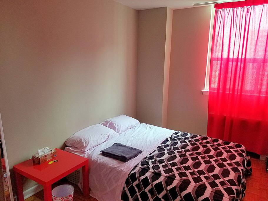Queen size bed