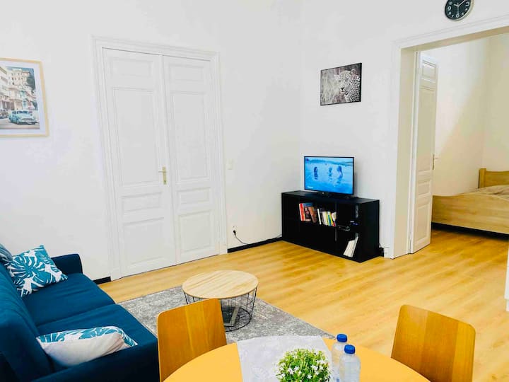 Bright & Quiet Studio In Brussels – Uccle Area - Forest