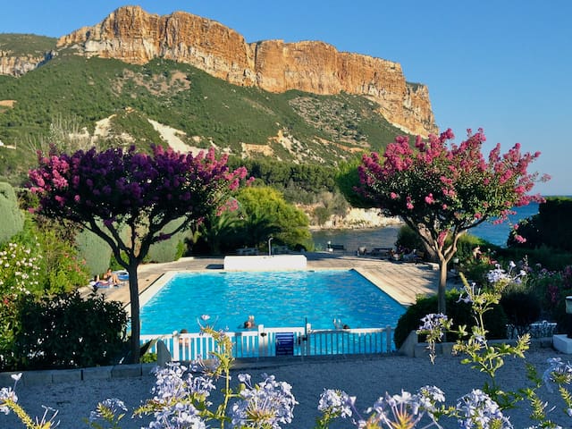 Cassis cadre idyllique accès mer