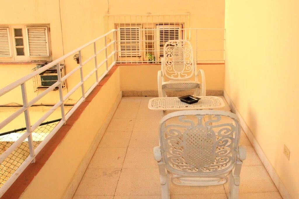 Other view of the balcony