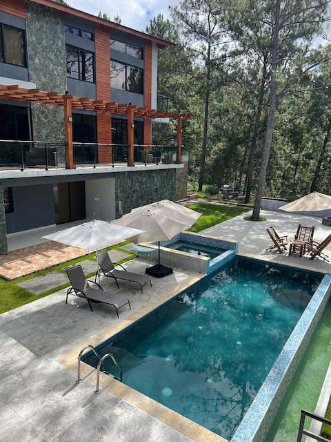 Nearby safe villa,CONSTANZA