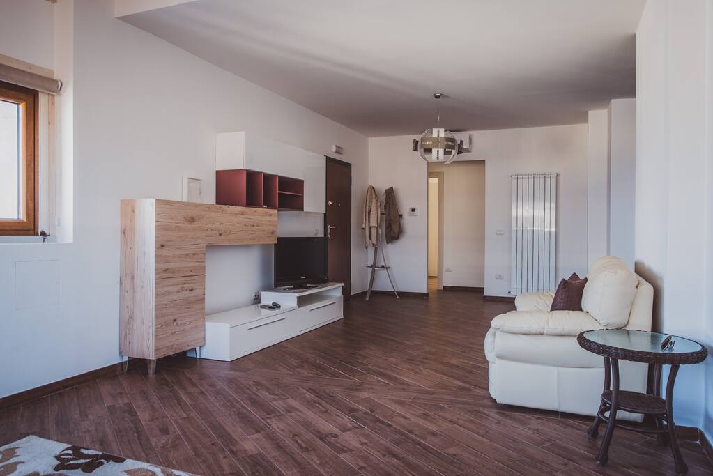 Area living prospettiva 2