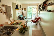 Apê charmoso 200m da praia