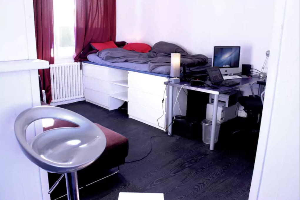 chambre + coin bureau