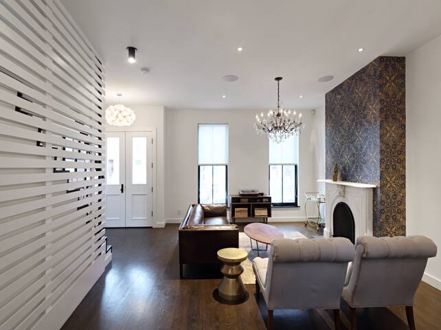 Fort Greene Brooklyn mint rowhouse