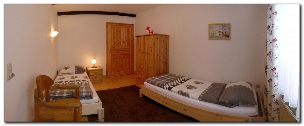 meyers-huette
Schlafzimmer II