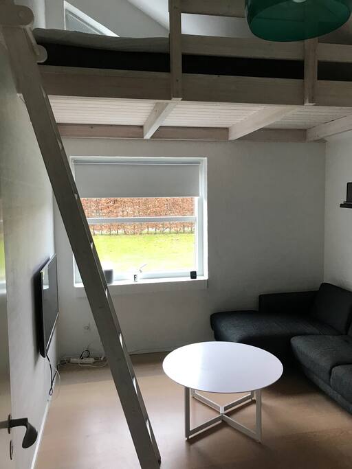 Room 1 - with hems
