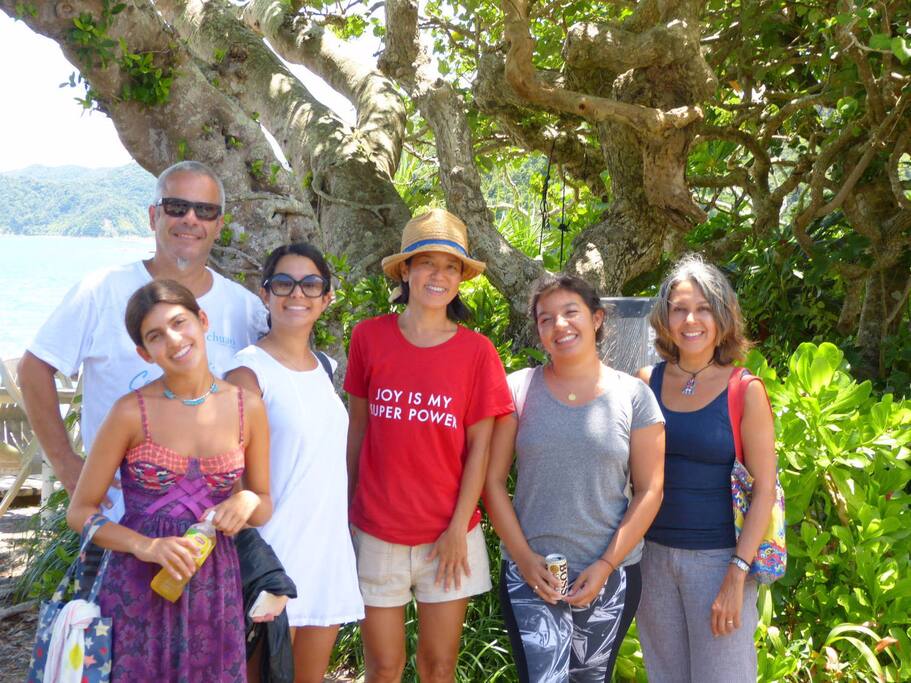 Happy family from Socal with friendly host Hisami