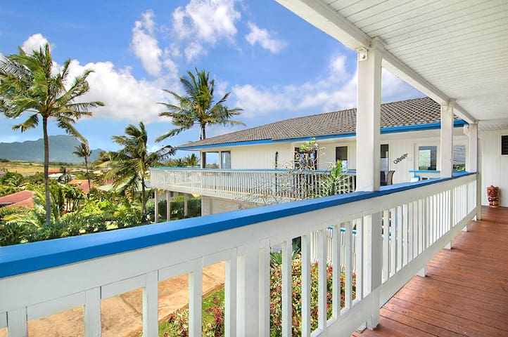 270° Ocean & Mountain Views • Pool • Walk to Beach gallery image 5