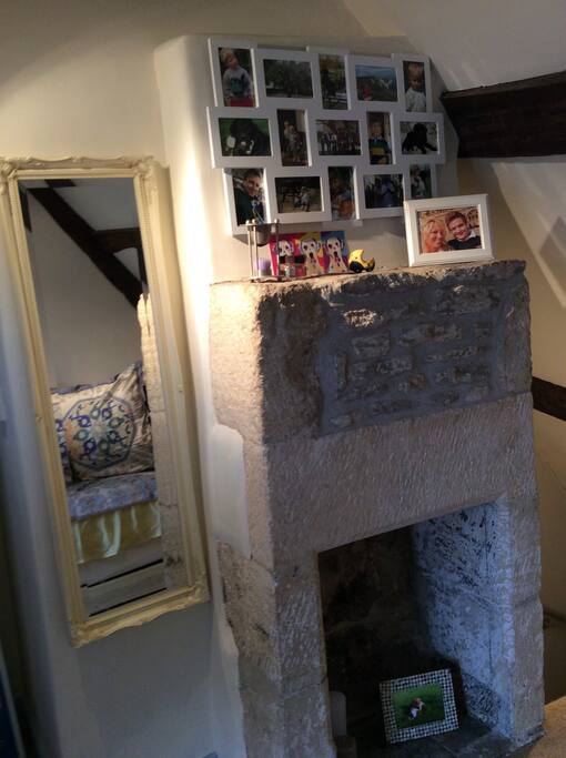 Guest room