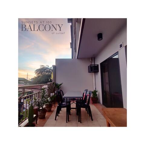 Sunsets at 103 - Balinese 2BR with Outdoor Dining
