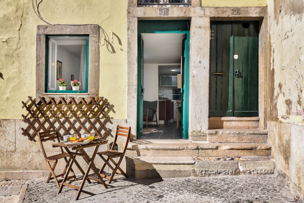 Alfama Pateo Apartment