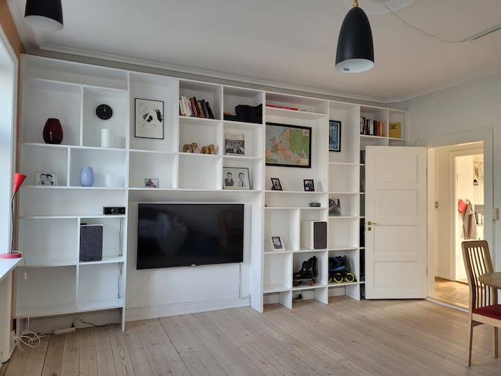Lovely Apartment, Large Balcony, Close To Metro - Copenhagen