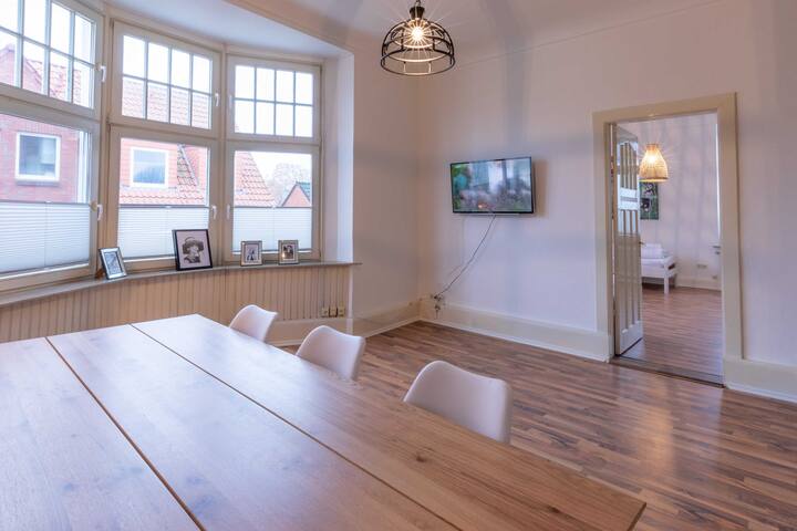 Zimmer Neustadt 2, HUS111 Zimmer Neustadt 2