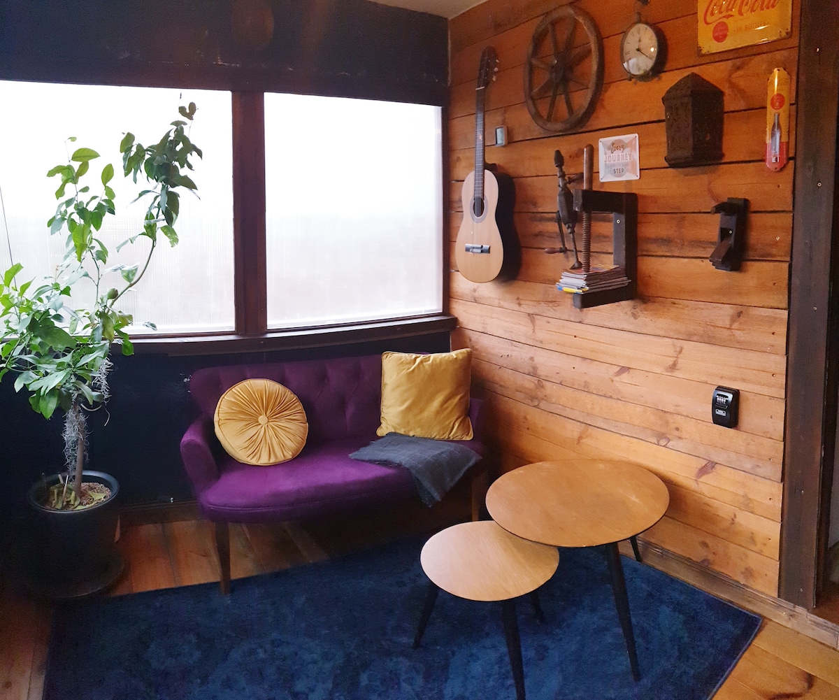 Top performing Airbnb: Tiny House in Berlin-Weissensee in Weißensee